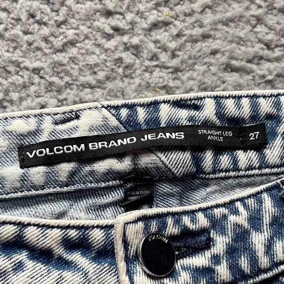 Volcom Jeans Womens Size 27 Blue Acid Wash Straight Leg Ankle Zip - Picture 7 of 12